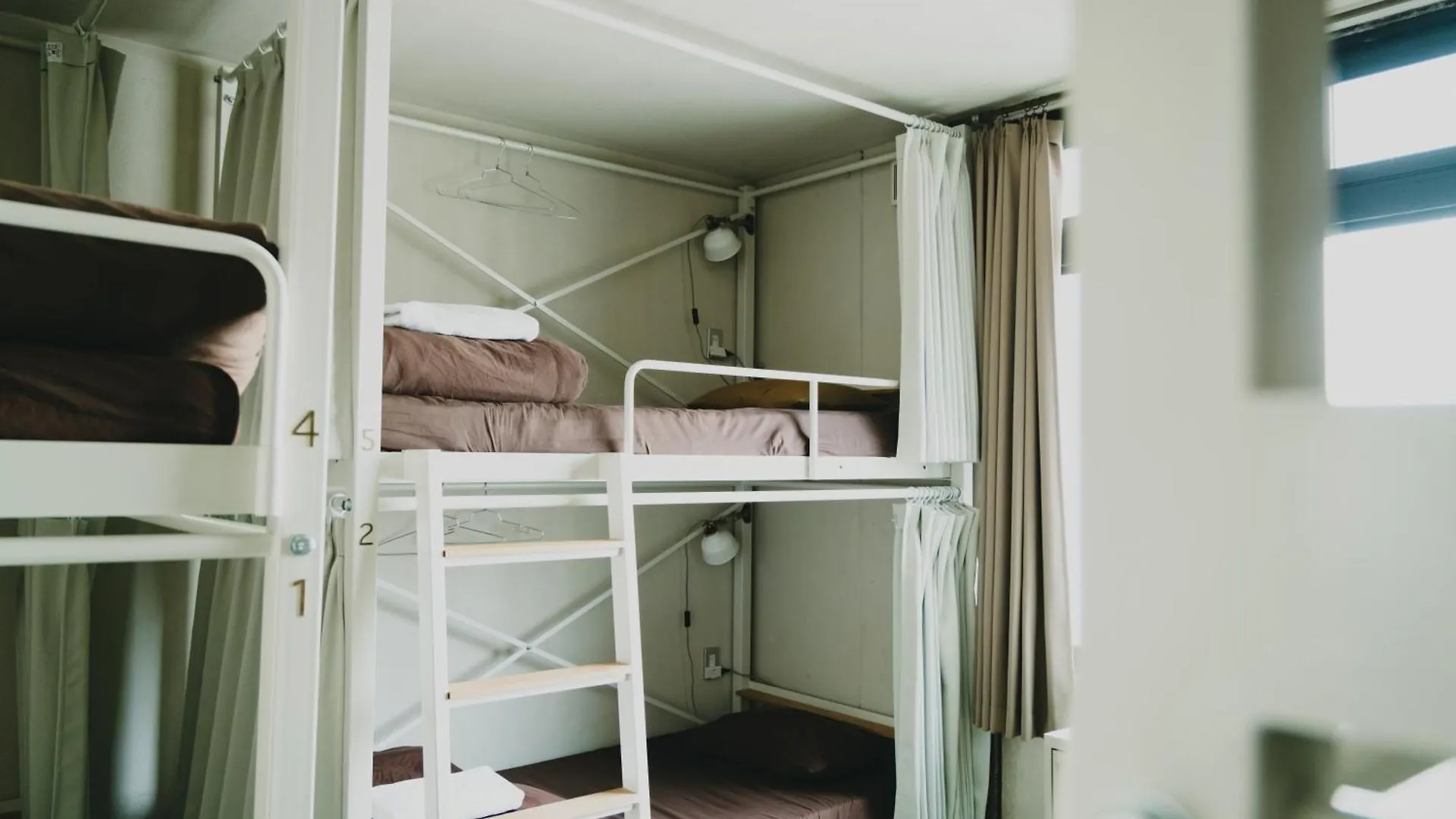 Len Kyoto Kawaramachi Hostel